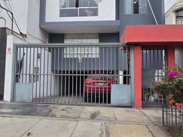 Vive En Salamanca Con Todo Lo Que Necesitas! Departamento Con Cochera A Solo $125,000