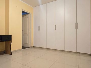 Vive En Salamanca Con Todo Lo Que Necesitas! Departamento Con Cochera A Solo $125,000