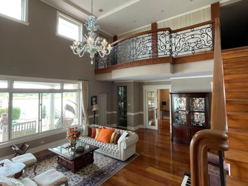 South Lake Mansion at Eton City ₱200M