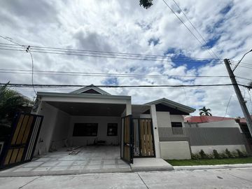 3-BEDROOM BUNGALOW WITH PRIVATE POOL FOR SALE IN ANGELES CITY PAMPANGA