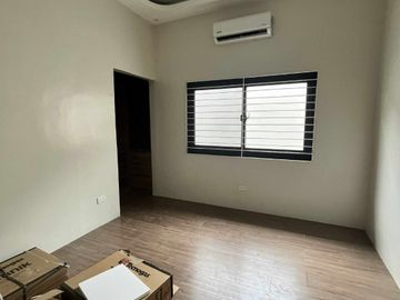 3-BEDROOM BUNGALOW WITH PRIVATE POOL FOR SALE IN ANGELES CITY PAMPANGA