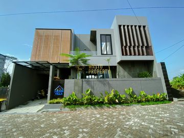 RUMAH SIAP HUNI VIEW MERAPI DAN PRIVAT POOL DI SLEMAN