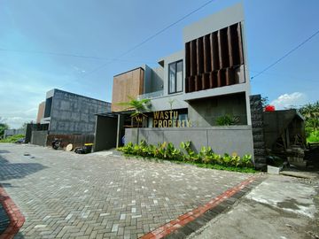 RUMAH SIAP HUNI VIEW MERAPI DAN PRIVAT POOL DI SLEMAN