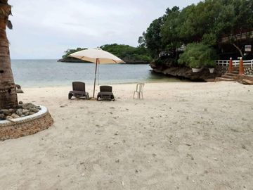 For Sale: Beautiful Private Beachfront Villas-Resort located at Barangay San Roque, Nueva Valencia, Guimaras