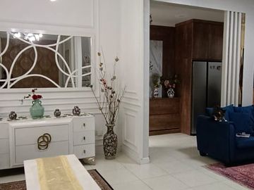 Rumah 2 Lantai Dijual Murah di Emerald Bintaro 13776-LR 0811189----