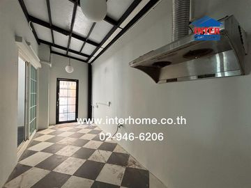 2-storey townhouse, 28.8 sq.w., Casa City Village, Don Mueang-Songprapa, Soi Detchatungka 1, Vibhavadi Road, Songprapa Road, Soi Detchatungka 1, Don M