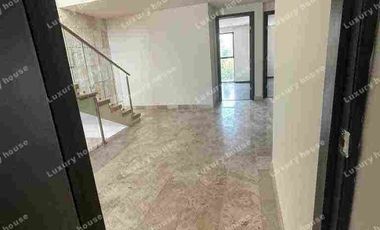 CASA EN VENTA PARQUE SANTO DOMINGO ZONA AZUL LOMAS DE ANGELÓPOLIS 4 RECAMARAS