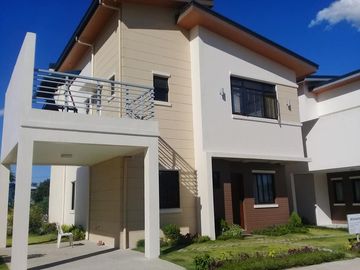 5 Bedrooms Ready for Occupancy House and Lot for Sale in Calamba, Laguna