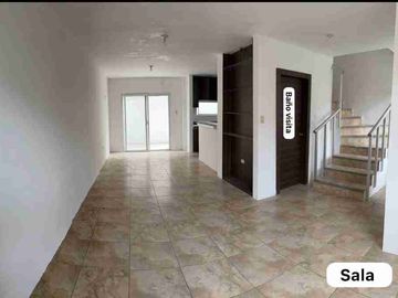 Venta de Casa en Urb La Martina , Durán