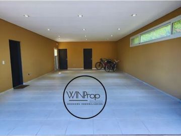 IMPORTANTE CASA EN VENTA SANTA IRENE COMARCAS DE LUJÁN