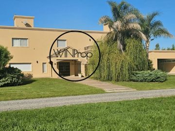 IMPORTANTE CASA EN VENTA SANTA IRENE COMARCAS DE LUJÁN