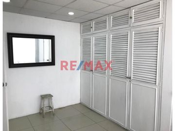 ¡¡ Excelente Oportunidad En Surco !! ¡¡ Venta De Bonito Departamento Flat Muy Bien Ubicado !!