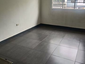 VENTA CASA DOS PLANTAS CON APARTAESTUDIOS BARRIO EL LIDO