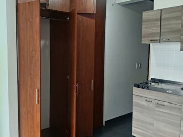 VENTA CASA DOS PLANTAS CON APARTAESTUDIOS BARRIO EL LIDO