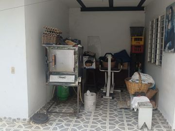 VENTA CASA DOS PLANTAS CON APARTAESTUDIOS BARRIO EL LIDO