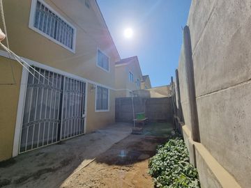 Vende linda casa sector Los Torreones, Peñablanca.Villa Alemana