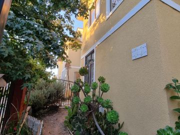 Vende linda casa sector Los Torreones, Peñablanca.Villa Alemana