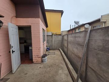 Se Vende Hermosa Casa Troncos Viejos, Villa Alemana