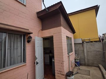 Se Vende Hermosa Casa Troncos Viejos, Villa Alemana