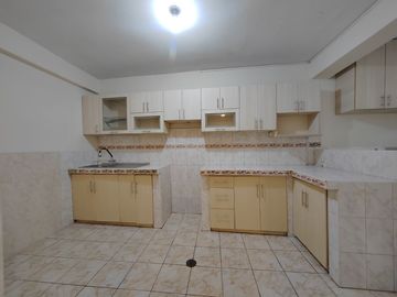 Se Vende Casa De 131M2 Urb.San Diego - Smp