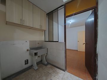 Se Vende Casa De 131M2 Urb.San Diego - Smp
