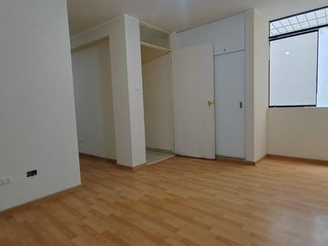 Se Vende Casa De 131M2 Urb.San Diego - Smp