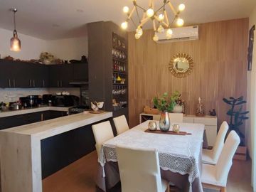 Venta Casa moderna en Lago de Capeira una planta - Guayaquil - C305