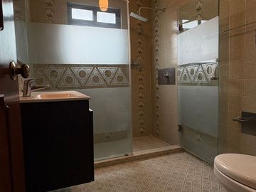 Casa céntrica en venta colonia  Real de minas