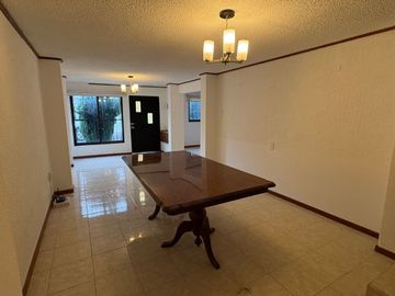 Casa céntrica en venta colonia  Real de minas