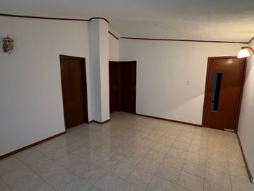 Casa céntrica en venta colonia  Real de minas