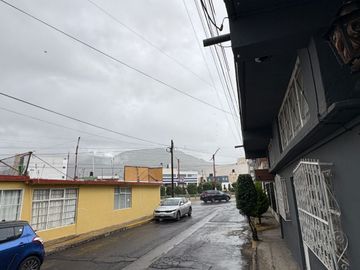 Casa céntrica en venta colonia  Real de minas