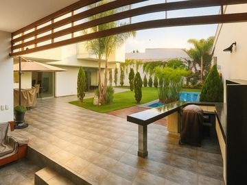 Vendo impresionante casa de estreno en el Golf de San Isidro zona residencial.