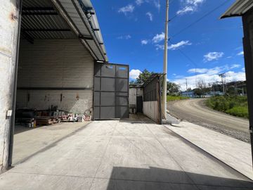 NAVE INDUSTRIAL EN VENTA-MONAY BAGUANCHI- CUENCA