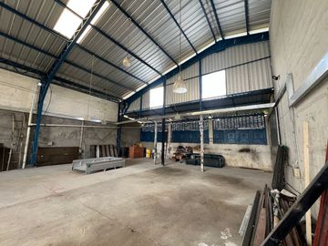 NAVE INDUSTRIAL EN VENTA-MONAY BAGUANCHI- CUENCA