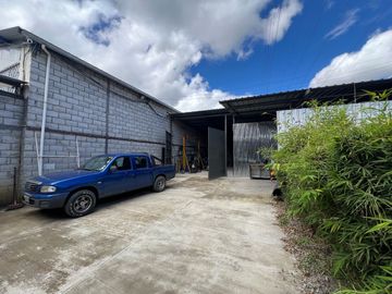 NAVE INDUSTRIAL EN VENTA-MONAY BAGUANCHI- CUENCA