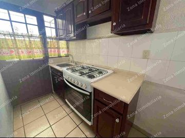 CASA EN VENTA EN LOS ARCOS IRAPUATO DE UNA PLANTA
