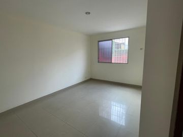 URBANIZACION BRISAS DEL NORTE, VENDO PRECIOSA VILLA DOS PLANTAS, TRES DORMITORIOS, EXCELENTES ACABADOS, OPORTUNIDAD POR VIAJE