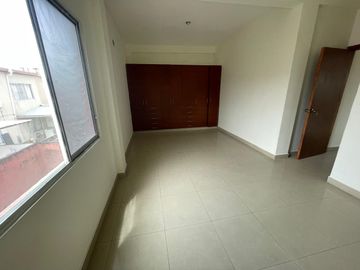 URBANIZACION BRISAS DEL NORTE, VENDO PRECIOSA VILLA DOS PLANTAS, TRES DORMITORIOS, EXCELENTES ACABADOS, OPORTUNIDAD POR VIAJE