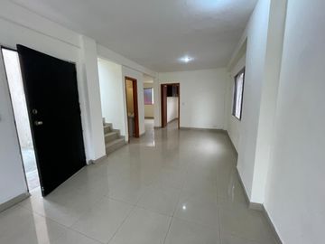 URBANIZACION BRISAS DEL NORTE, VENDO PRECIOSA VILLA DOS PLANTAS, TRES DORMITORIOS, EXCELENTES ACABADOS, OPORTUNIDAD POR VIAJE