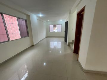 URBANIZACION BRISAS DEL NORTE, VENDO PRECIOSA VILLA DOS PLANTAS, TRES DORMITORIOS, EXCELENTES ACABADOS, OPORTUNIDAD POR VIAJE