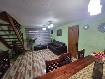 Se Vende Hermosa Casa Troncos Viejos, Villa Alemana