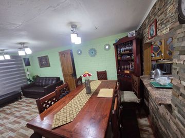 Se Vende Hermosa Casa Troncos Viejos, Villa Alemana