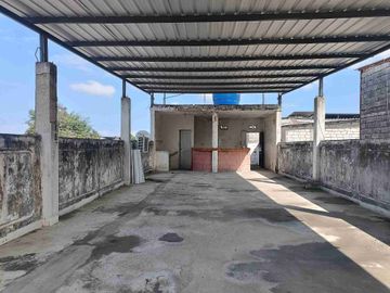 Venta de Casa rentera, Sur Oeste de Guayaquil, Calle Leonidas Plaza