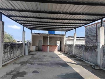 Venta de Casa rentera, Sur Oeste de Guayaquil, Calle Leonidas Plaza
