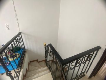 Casa muy Amplia en Conjunto cerrado