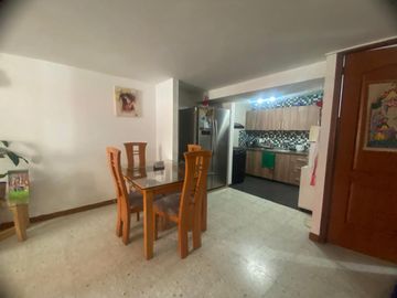 Casa muy Amplia en Conjunto cerrado