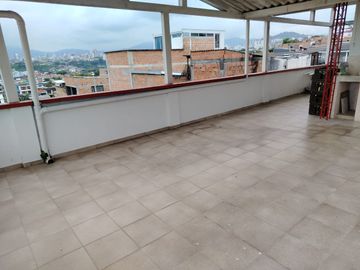 CASA PARA LA RENTA SAMARIA 2