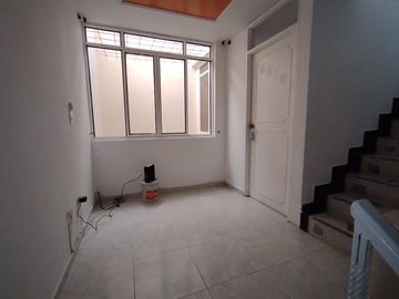 CASA PARA LA RENTA SAMARIA 2