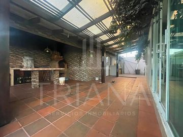 CASA INDEPENDIENTE EN URBANIZACION PRIVADA PORTAL DE LA HACIENDA SANGOLQUI