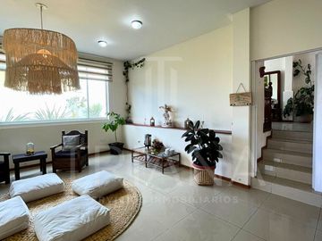 CASA INDEPENDIENTE EN URBANIZACION PRIVADA PORTAL DE LA HACIENDA SANGOLQUI